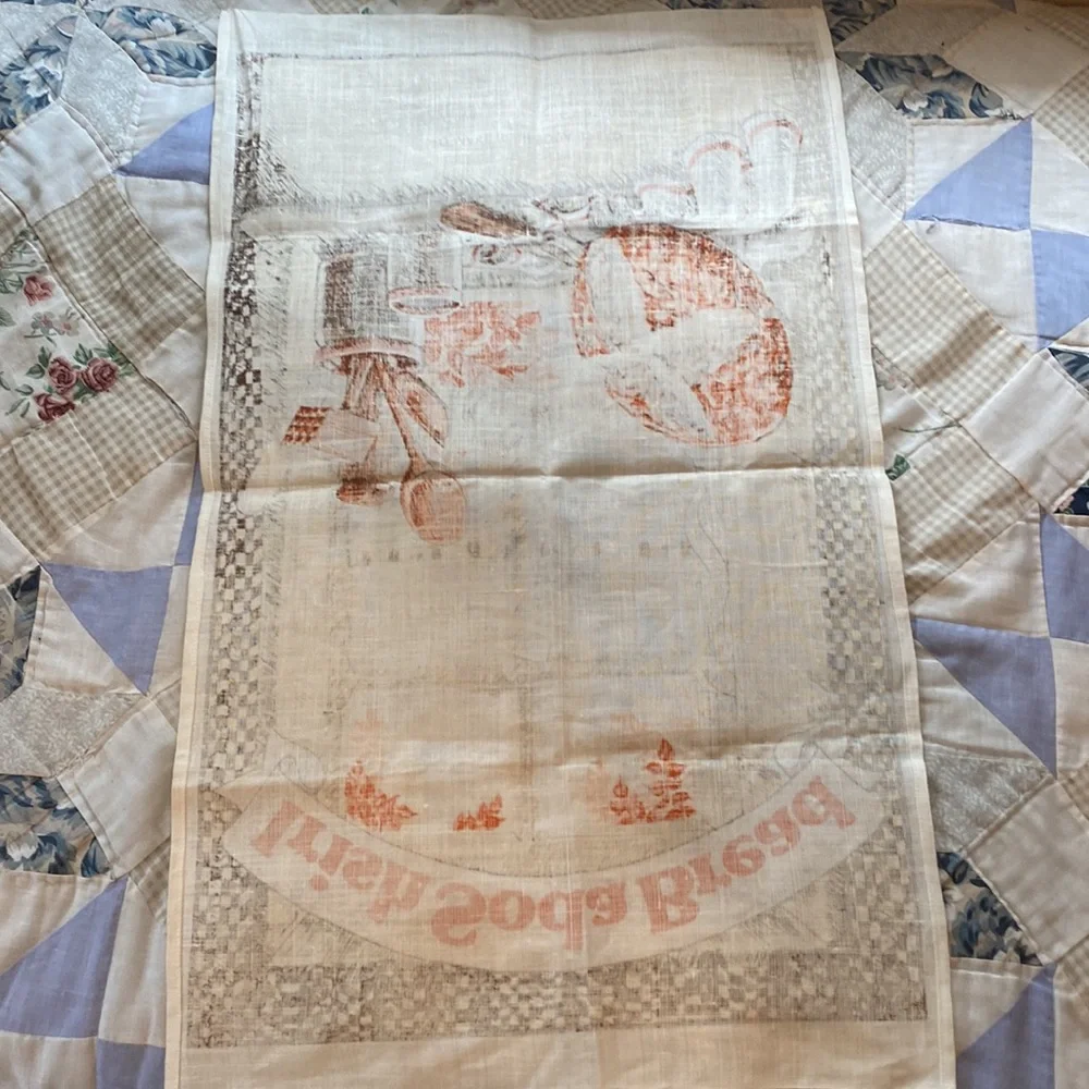 Vintage pure linen towel Irish soda bread recipe made in Ireland. 19”x32”